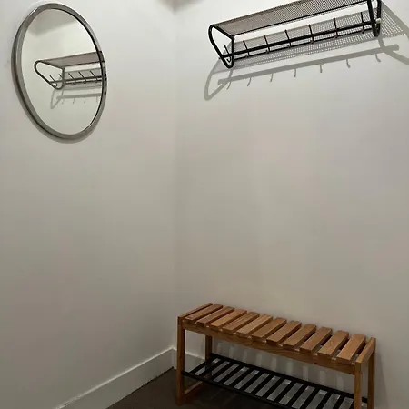 Perfect For Mid-length Work Trip Apartment *